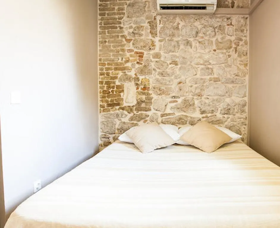 Zara City Apartments 0*, Zadar
